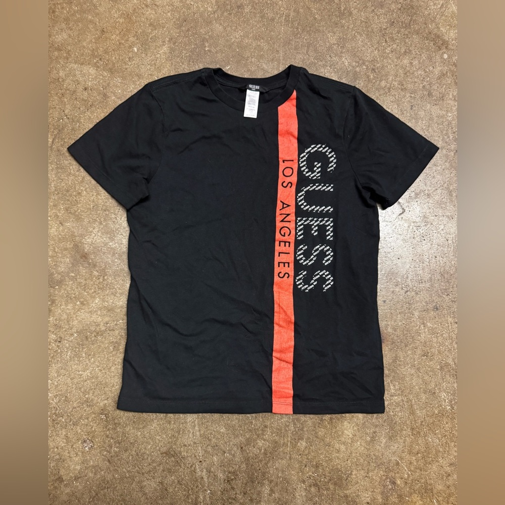 Guess Tee kids size M boys
